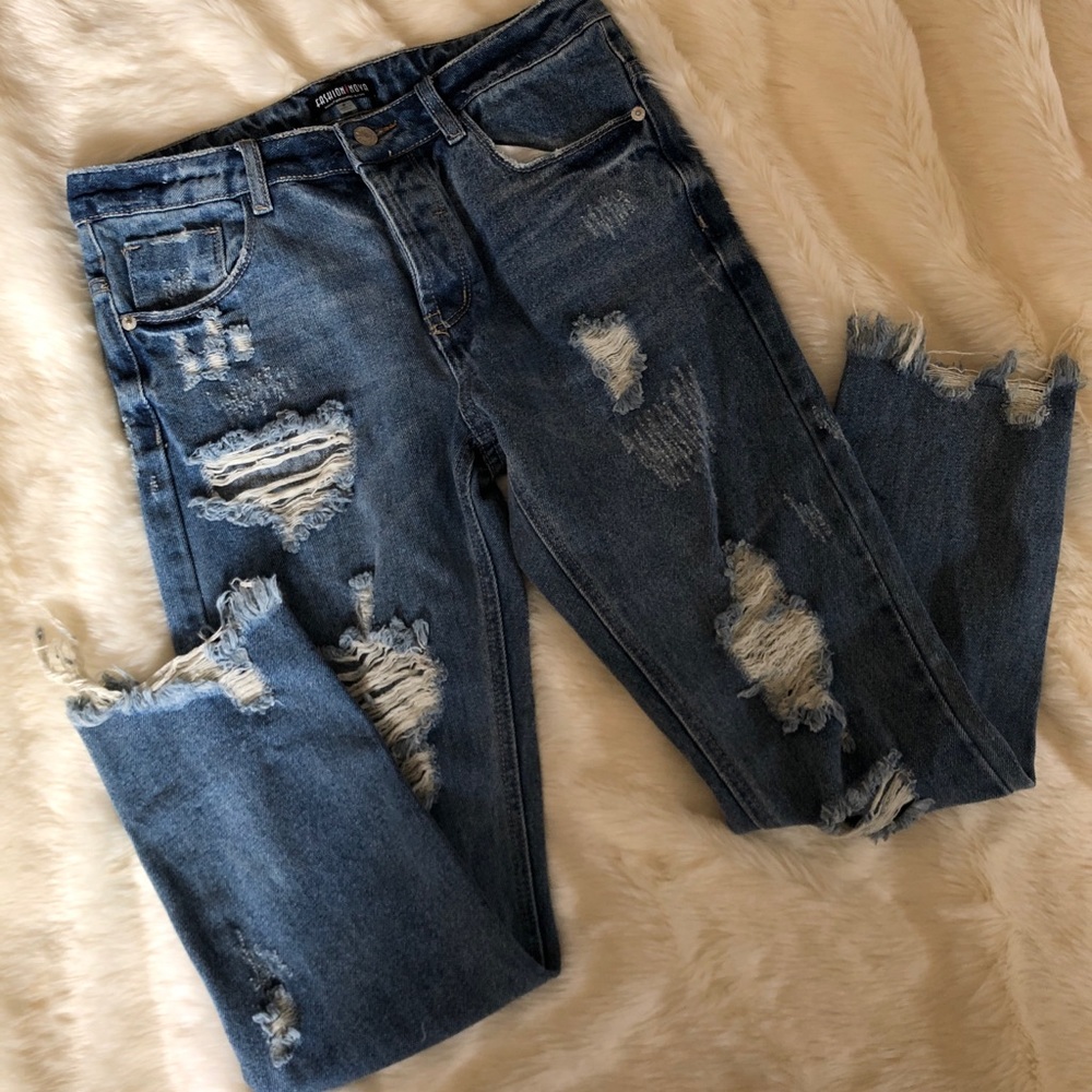 Super cute jeans